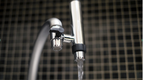 Χωρίς νερό η πόλη της Ζακύνθου λόγω… πετρελαίου- "Για κανέναν λόγο μην γίνει χρήση του"