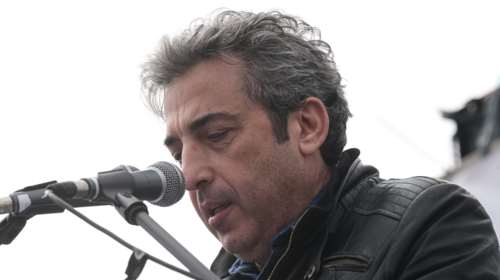 Τέμπη: Αίτημα εκταφής και ελέγχου DNA των οστών του γιού του κατέθεσε ο Δημήτρης Ασλανίδης