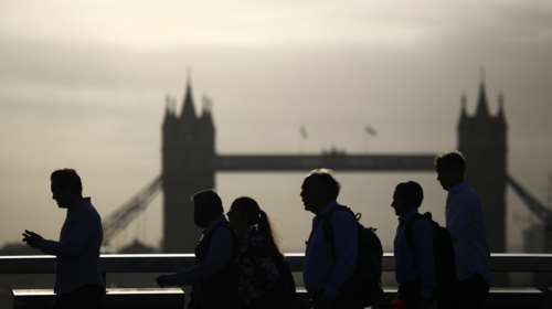 Ενα βήμα πριν από το lockdown η Μεγάλη Βρετανία- Συνέντευξη τύπου του Βρετανού &quot;Τσιόδρα&quot;