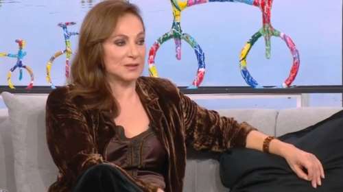 Φιλαρέτη Κομνηνού: &quot;Τα παιδιά των ηθοποιών έχουν ένα θέμα να ξεφύγουν - Θαυμάζω τον γιο μου&quot;