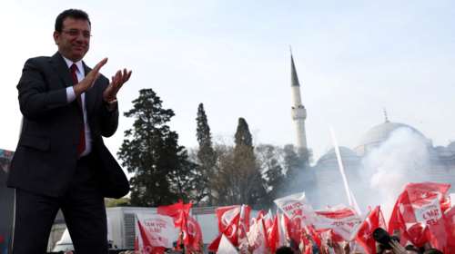 Τουρκία: Στις 11 Σεπτεμβρίου η δίκη του Εκρέμ Ιμάμογλου για πλαστογράφηση