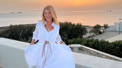 Η Σοφία Αλιμπέρτη μας δείχνει τις ρυτίδες του προσώπου της - &quot;Τις βλέπεις&quot;