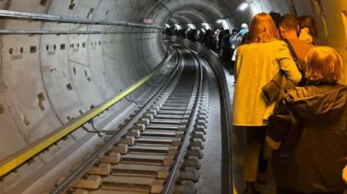 Αλλάζουν οι ράγες του μετρό Αθηνών μετά από 25 χρόνια: Το πρώτο  έργο αναβάθμισης από τη λειτουργία του