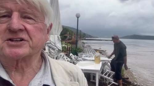 Αποκλεισμένος στο Πήλιο και ο πατέρας του Μπόρις Τζόνσον - Το βίντεο καταστροφής που ανέβασε