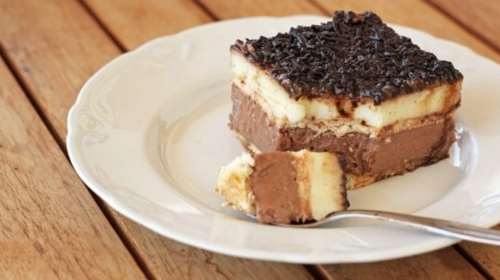 Πανεύκολο και γρήγορο μπισκοτογλυκό με ελάχιστα υλικά - Δεν χρειάζεται ψήσιμο, μόνο ψυγείο