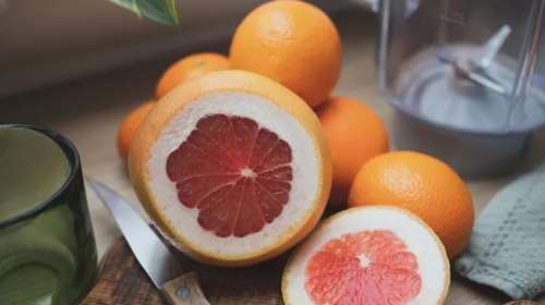 Προσοχή: Αυτές οι 5 υγιεινές τροφές μπορεί να μπλοκάρουν τη δράση των φαρμάκων σου