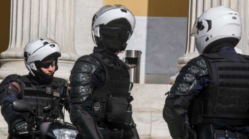 Βγαίνει στους δρόμους η Αστυνομία: Φοβούνται πλιάτσικο σε super market και σπίτια