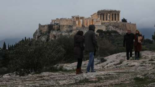 Αστατος ο καιρός σήμερα - Η πρόγνωση για το τριήμερο της 25ης Μαρτίου, πού και πότε θα βρέξει