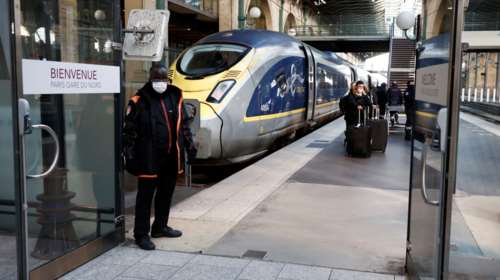 Ανησυχία στη Γαλλία: Το πέμπτο κύμα της πανδημίας θα επιβαρύνει τα νοσοκομεία μέχρι τα μέσα Μαρτίου