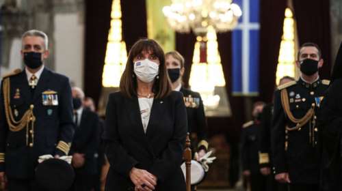 Σακελλαροπούλου από Θεσσαλονίκη: "Δεν απεμπολούμε τα κυριαρχικά μας δικαιώματα" - Πλήρης συμπαράσταση στον Μακρόν