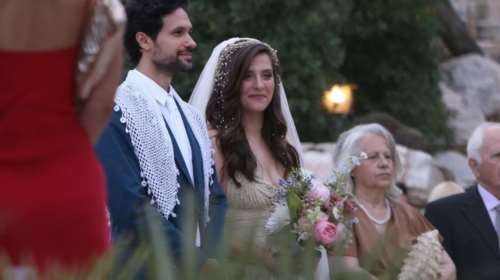 Γάμος Ορφέα Αυγουστίδη και Γεωργίας Κρασσά: Όλες οι λεπτομέρειες για το boho νυφικό