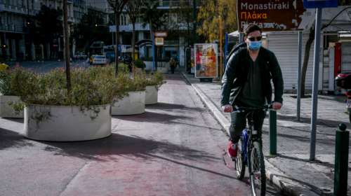 Παπαευαγγέλου: Αυτές οι μάσκες μας προστατεύουν καλύτερα από τον κορονοϊό