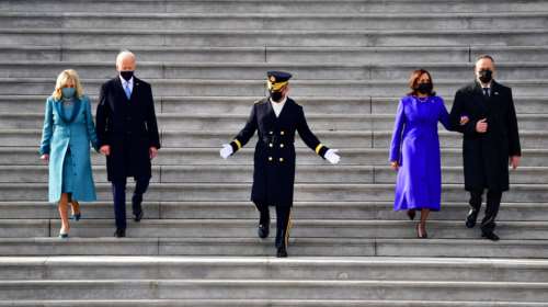 Τζιλ Μπάιντεν - Καμάλα Χάρις: Τα looks που επέλεξαν για την ορκωμοσία