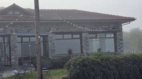 Φλώρινα: Μαζική δηλητηρίαση από μονοξείδιο του άνθρακα σε ξενοδοχείο – Στο νοσοκομείο 14 άτομα, διασωληνώθηκε 48χρονος