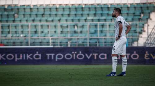 Κορονοϊός: Γιατί ανεστάλη η απόφαση για παρουσία κόσμου στα ελληνικά γήπεδα