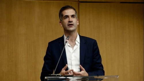 Κακοκαιρία - Μπακογιάννης: Αρνούμαστε να ανταλλάσσουμε &quot;χιονόμπαλες&quot; για τις αρμοδιότητες