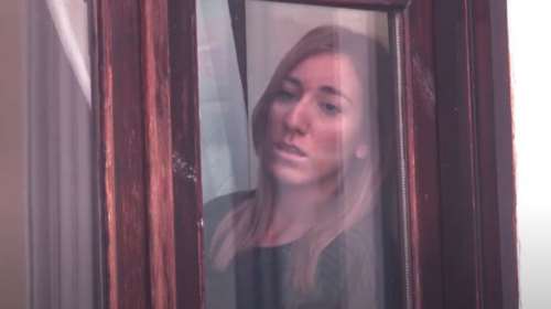 Οι &quot;κουρασμένες γυναίκες&quot;: Το τραγούδι από την Κοζάνη για τις κακοποιημένες γυναίκες [βίντεο]