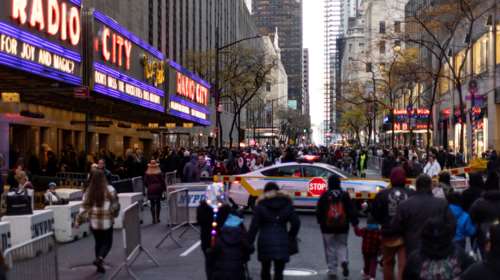 Νέα Υόρκη: Υποχρεωτικός ο εμβολιασμός και σε όλους τους εργαζόμενους του ιδιωτικού τομέα από 27 Δεκεμβρίου