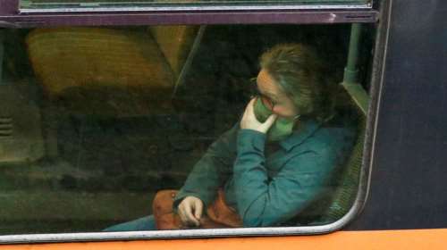 Ερευνα ΕΚΠΑ: Πόσο αποτελεσματική ήταν η εκστρατεία προληπτικών μέτρων δημόσιας υγείας για τον κορoνοϊό