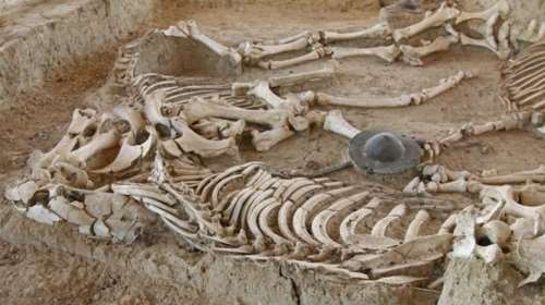 Ο &quot;αθέατος&quot; αρχαιολογικός πλούτος του Έβρου: Η αποκατάσταση του τεμένους Βαγιαζήτ και το ταφικό μνημείο της Θράκης