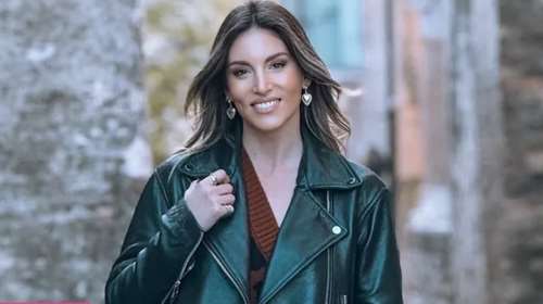 Η Αθηνά Οικονομάκου μας έδειξε για πρώτη φορά το δεύτερο όροφο του σπιτιού της