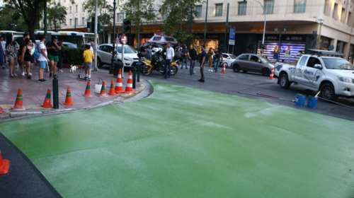 Μεγάλος Περίπατος: Κριτική για τα παγκάκια- Ποσο θα κοστίσουν οι ζαρντινιέρες και οι φοίνικες