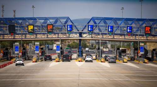 Όχι σε πλευρικά διόδια στους κόμβους Βαρυμπόμπης και Αγίου Στεφάνου - Η Ενωση Δήμων Αττικής στηρίζει τους Δήμους Κηφισιάς και Διονύσου