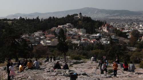 Χριστούγεννα: Μαλακώνει ο καιρός με ήλιο και άνοδο της θερμοκρασίας