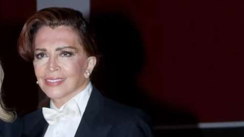 Σπάνια κλικ από τα late 70s όταν η Μιμή Ντενίση εργαζόταν ως φωτομοντέλο