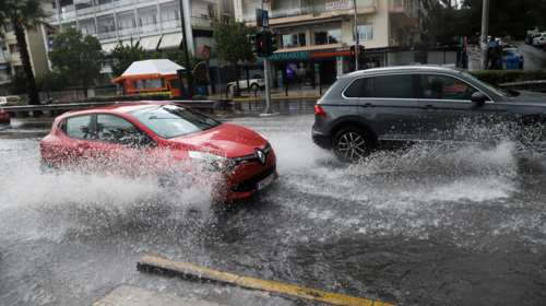 Αγριεύει αύριο πάλι ο καιρός: Βροχές, καταιγίδες ακόμη και χαλαζοπτώσεις - Οι περιοχές που θα πληγούν