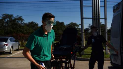 Κορονοϊός - ΗΠΑ: Άλλοι 1.068 θάνατοι και 43.422 κρούσματα σε 24 ώρες