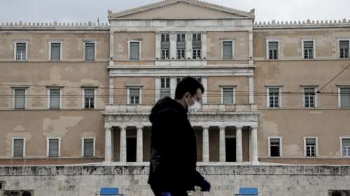 Κορονοϊός: Έφτασαν τις 130.000 οι αιτήσεις για το επίδομα των 800 ευρώ - Ποιοι το δικαιούνται