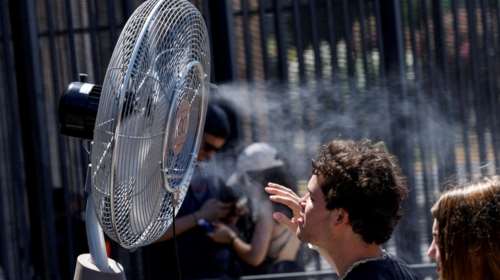 Καύσωνας: 5ωρη παύση εργασιών και την Παρασκευή - Δείτε ποιους αφορά και ποιες περιοχές