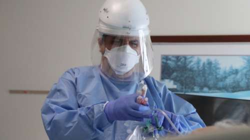 Κορονοϊός - Πάτρα: Βρέφος μόλις 9 μηνών στο νοσοκομείο - Κόλλησε από τους γονείς του