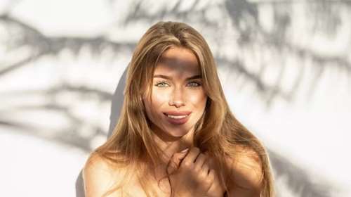 10 καλοκαιρινά αρώματα που μυρίζουν φρεσκάδα και θα αγοράζαμε ξανά και ξανά