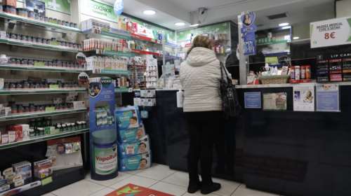 Φαρμακοποιοί: Eλλείψεις σε περισσότερα από 400 φάρμακα - Σε ποιες κατηγορίες