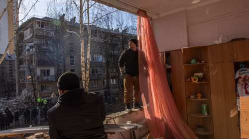 Πόλεμος Ουκρανία:  Απόγνωση και φόβος για τα παιδιά του Κιέβου, μετά τον βομβαρδισμό σχολείου