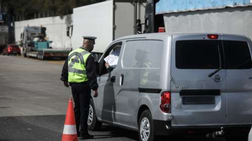 Ελεγχοι στα διόδια: Οι αστυνομικοί γύρισαν πίσω ήδη 30 αυτοκίνητα με ταξιδιώτες του Πάσχα