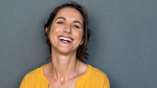 12 φυσικοί τρόποι για ενίσχυση των οιστρογόνων στο σώμα μας