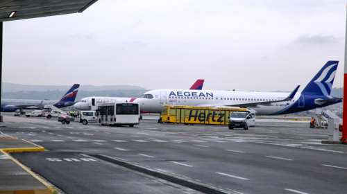 Aεροδρόμιο &quot;Μακεδονία&quot;: Αναγκαστική προσγείωση για μεθυσμένο επιβάτη - Ταξίδευε και με ψευδή στοιχεία