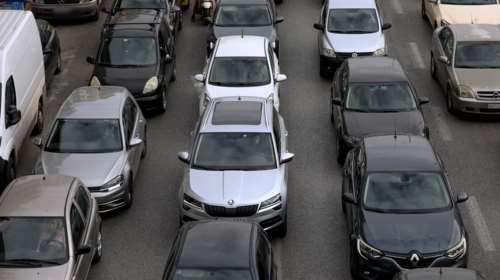 Διακοπή κυκλοφορίας στη λεωφόρο Μαρκοπούλου λόγω τροχαίου [εικόνα]