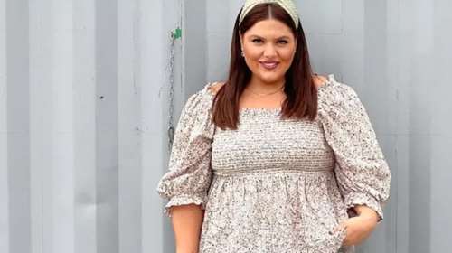 H Δανάη Μπάρκα για το οδοιπορικό στα Τέμπη: &quot;Φτάσαμε στην πόλη και γύρω μας υπήρχαν μόνο νεκροφόρες&quot;