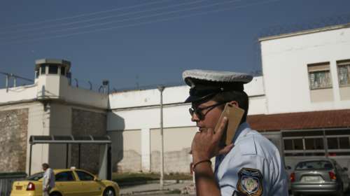 Αποφυλακίζουν κρατουμένους λόγω κορονοϊού- Εξαιρούνται βαρυποινίτες