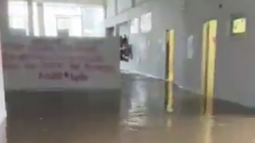 Κακοκαιρία &quot;Μπάλλος&quot;: Πλημμύρισε η Σχολή Καλών Τεχνών - Στάζουν νερά από τα ταβάνια στη Φιλοσοφική Αθηνών [Βίντεο]