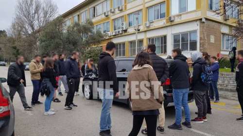 Απίστευτο: Έκλεισε λογω κορονοϊού η Εστία στην Πάτρα και φοιτητές προπηλάκισαν την πρύτανη [Βίντεο]