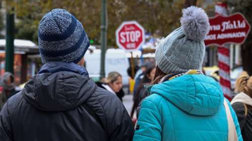 Ποδαρικό με χαμηλές θερμοκρασίες έκανε το 2026: Ίσως δούμε χιόνια και στην Αττική