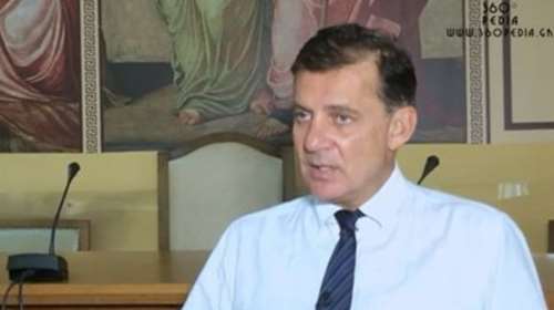 Καθησυχάζει ο Δημόπουλος: Η μετάλλαξη δεν αυξάνει τη μεταδοτικότητα του κορονοϊού [βίντεο]