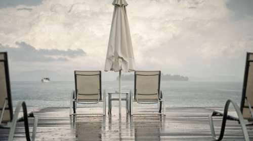 Καταιγίδα: Πώς να προστατευτούμε από τους κεραυνούς