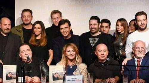 Βασίλης Καρράς: Είχε πέσει θύμα απαγωγής τρεις φορές  - Τι αποκάλυψε ο δημοσιογράφος Νίκος Δημαράς