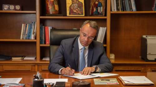 Σταϊκούρας στο Capital.gr: Για ποιους θα μειωθούν οι φόροι - Τι θα κάνουμε αν επιστρέψει η πανδημία